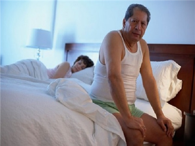 Nguyên nhân tiểu đêm ở người già? cách khắc phục